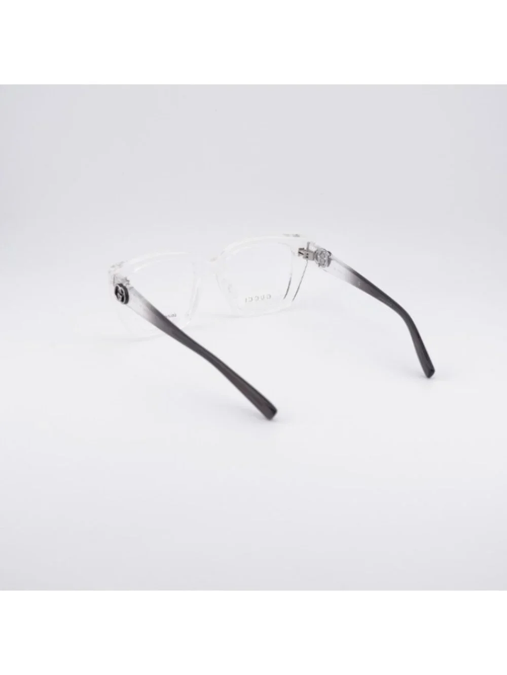 Gucci authentic gg2028o